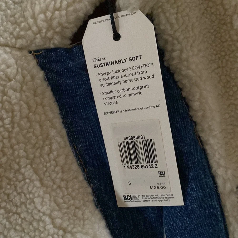 Levi Strauss & Co. self 73%